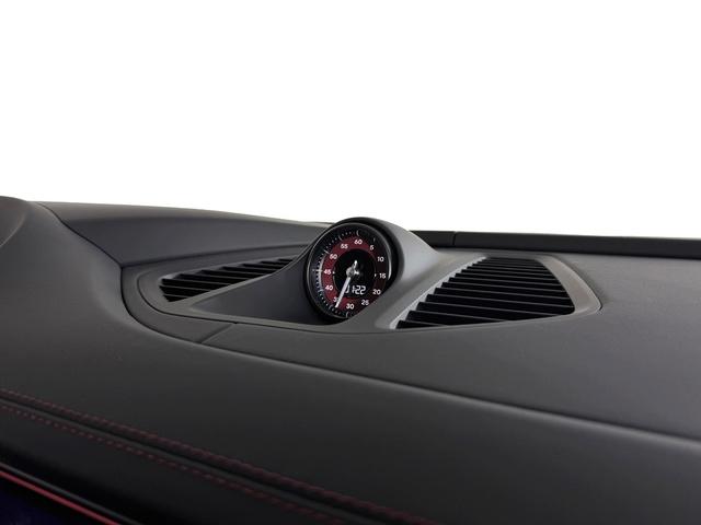 صورة مصغرة 23 لـ 2026 Porsche MACAN MACAN ELECTRIC TURBO