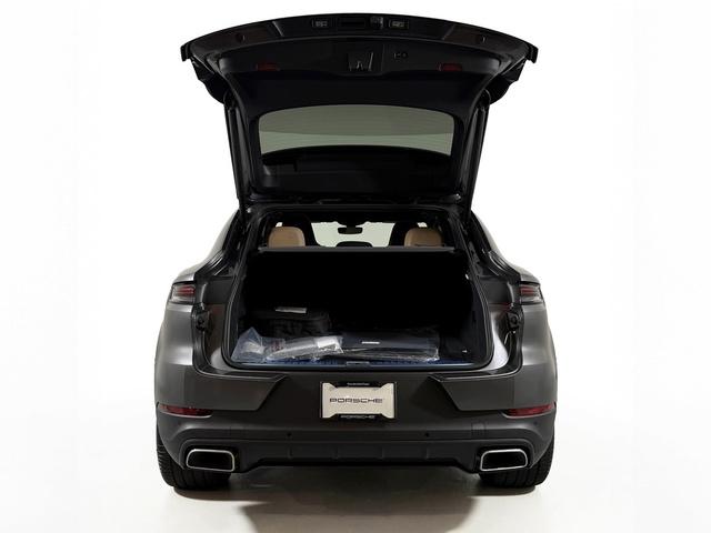 PORSCHE CAYENNE - 10
