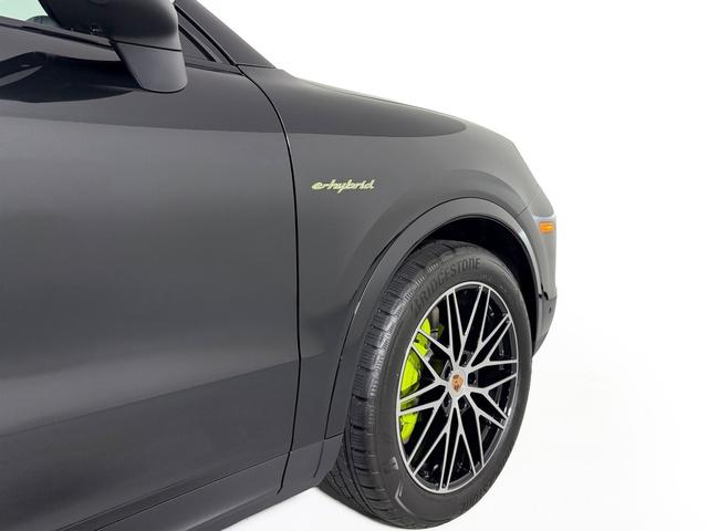 2026 Porsche CAYENNE E-HYBRID — фото 16