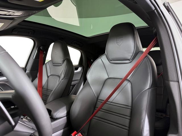 PORSCHE CAYENNE - 5