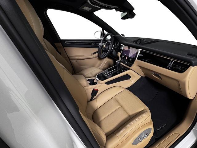 صورة 10 لـ 2026 Porsche MACAN