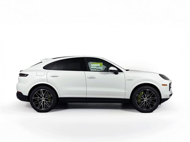 2026 Porsche CAYENNE E-HYBRID — фото 13