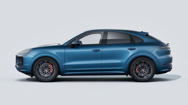PORSCHE CAYENNE GTS - 2