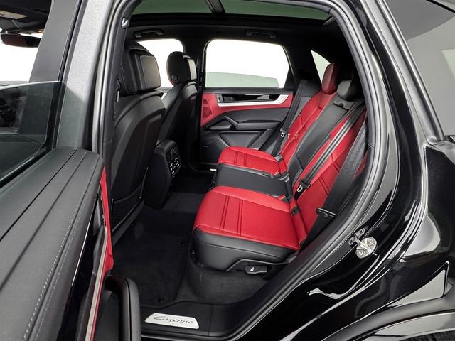 2026 Porsche CAYENNE S — миниатюра 27