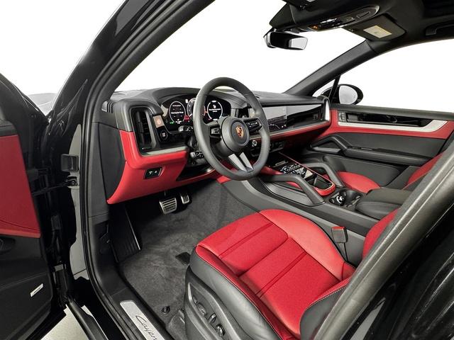 PORSCHE CAYENNE S - 4