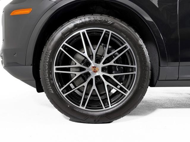 PORSCHE CAYENNE - 9
