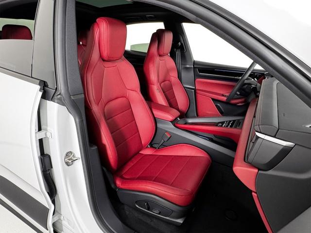 2026 Porsche MACAN MACAN ELECTRIC 4 — миниатюра 16