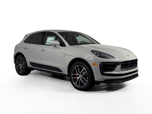 2026 Porsche MACAN MACAN S photo 3
