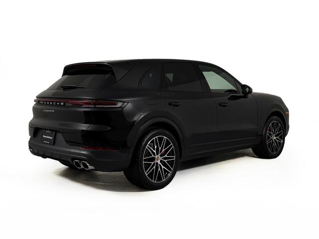 صورة 10 لـ 2026 Porsche CAYENNE S