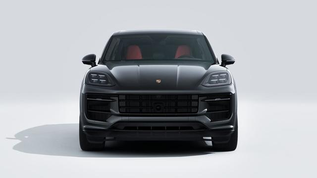 PORSCHE CAYENNE GTS - 8
