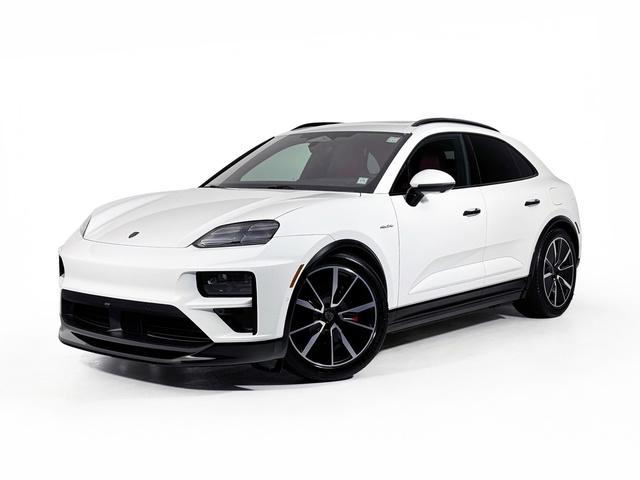 New 2025 Porsche Macan Macan Electric Turbo