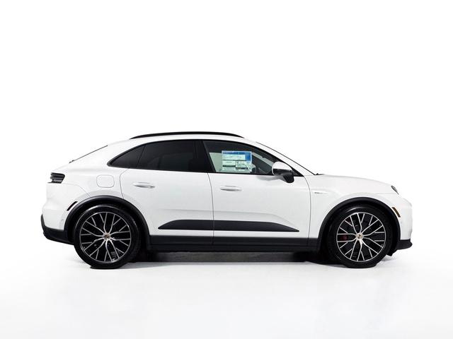 صورة مصغرة 18 لـ 2025 Porsche MACAN MACAN ELECTRIC 4S
