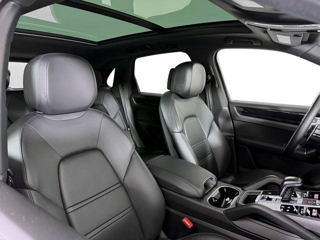 PORSCHE CAYENNE - 10