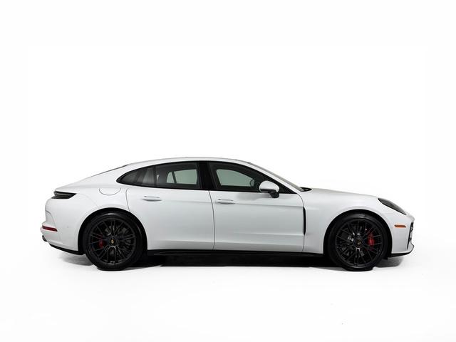 صورة 9 لـ 2026 Porsche PANAMERA GTS