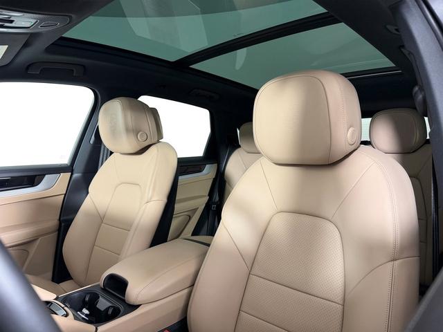 PORSCHE CAYENNE - 5