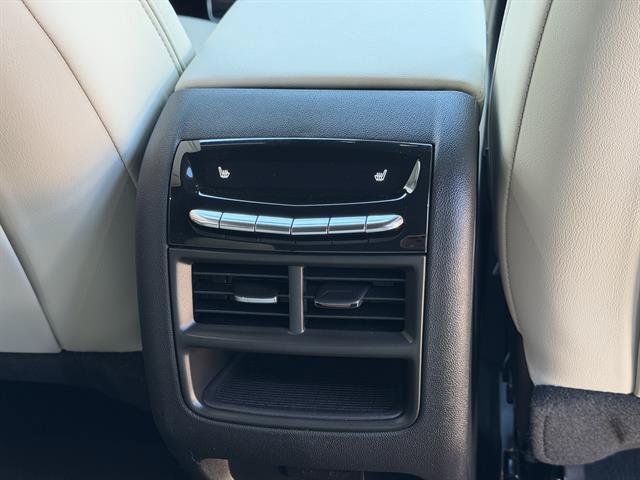 صورة مصغرة 22 لـ 2026 Cadillac XT5 SPORT