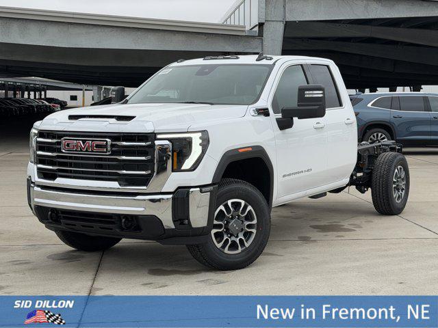 New 2026 GMC Sierra 3500 SLE