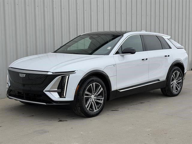 New 2026 Cadillac LYRIQ Luxury