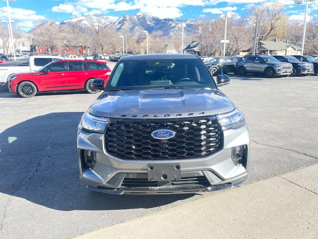New 2026 Ford Explorer ST-Line