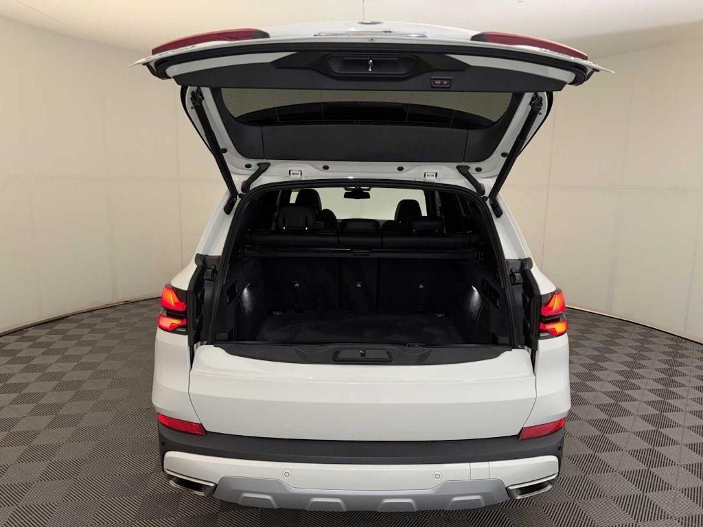صورة مصغرة 22 لـ 2024 BMW X5 XDRIVE40I
