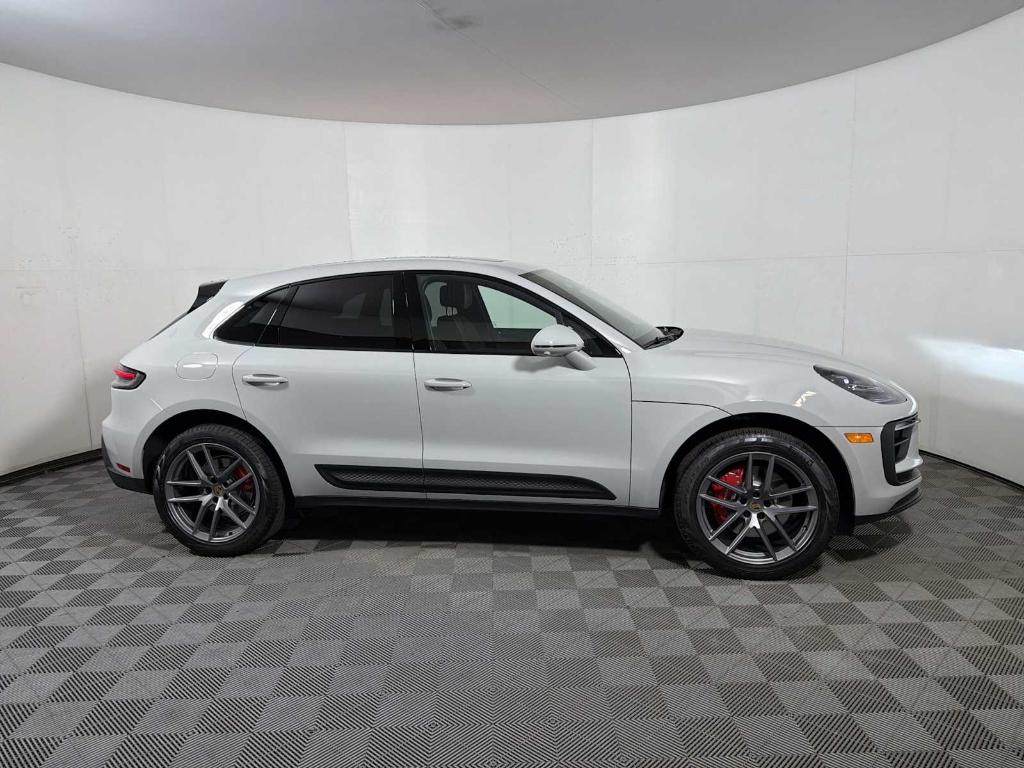 2026 Porsche MACAN S — фото 7