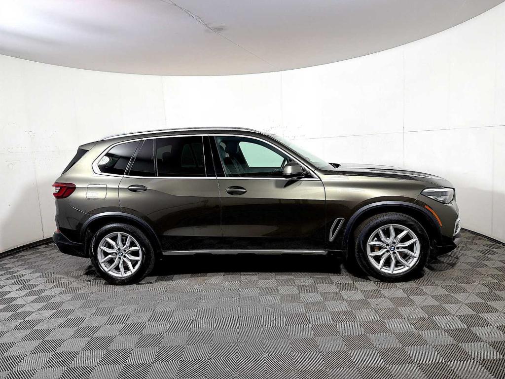 صورة 7 لـ 2023 BMW X5 XDRIVE40I