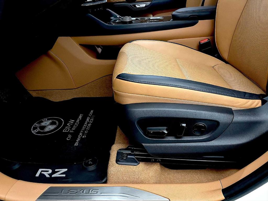 2024 Lexus RZ 450E PREMIUM 照片 10