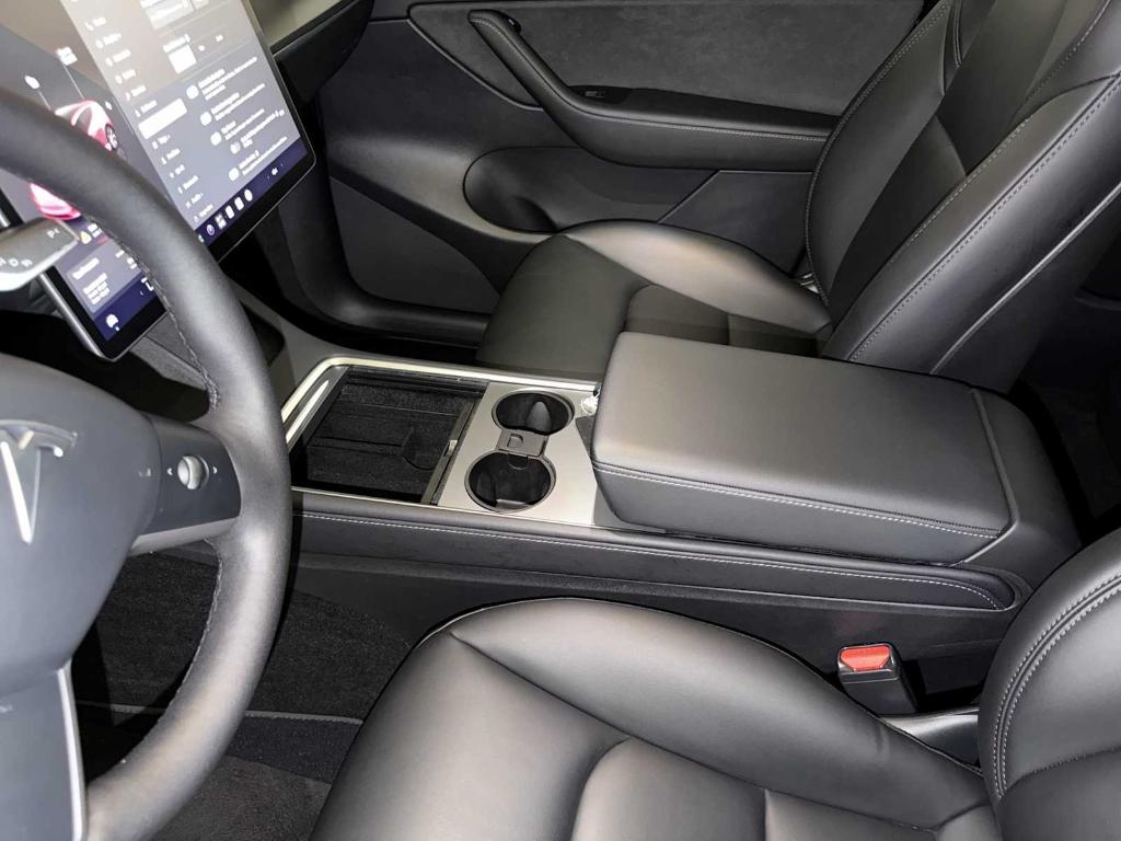 2022 Tesla MODEL Y LONG RANGE 缩略图 19