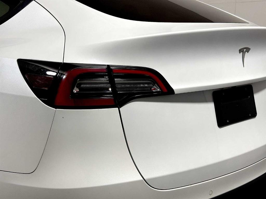 2022 Tesla MODEL Y LONG RANGE 缩略图 27