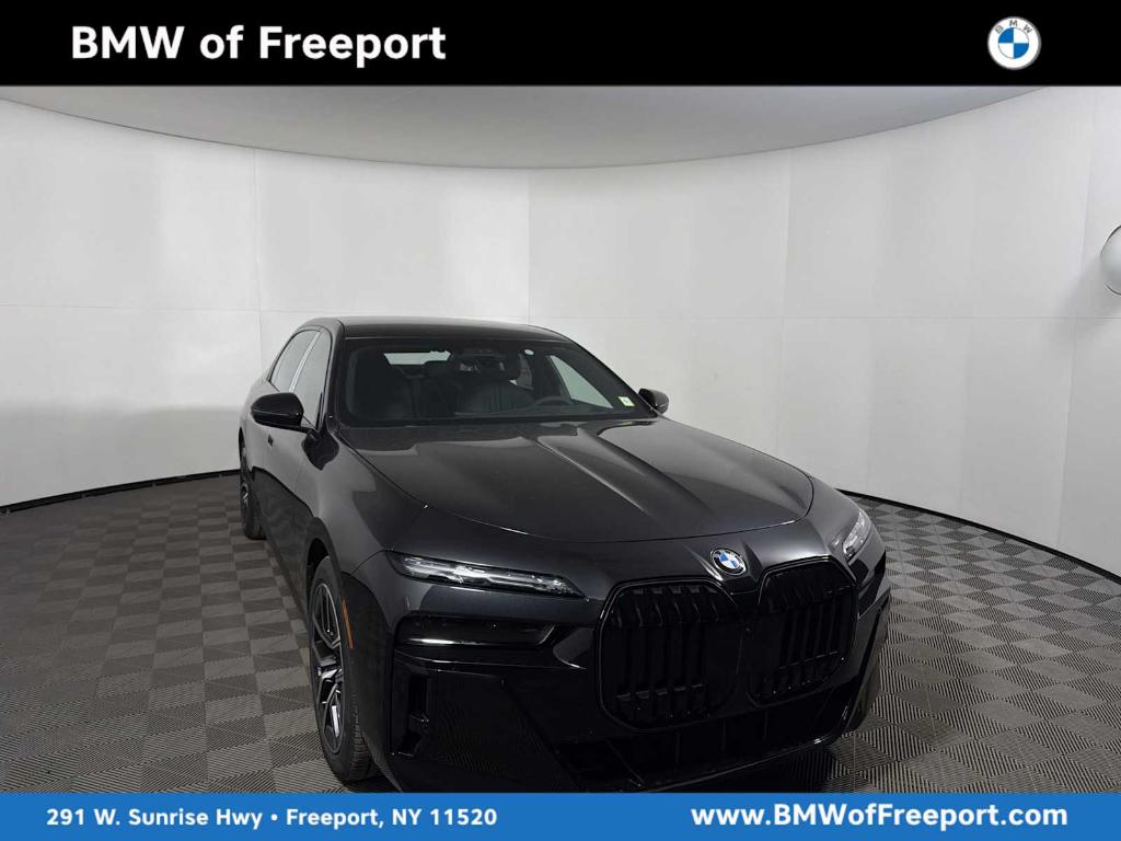 New 2026 BMW 740 i xDrive