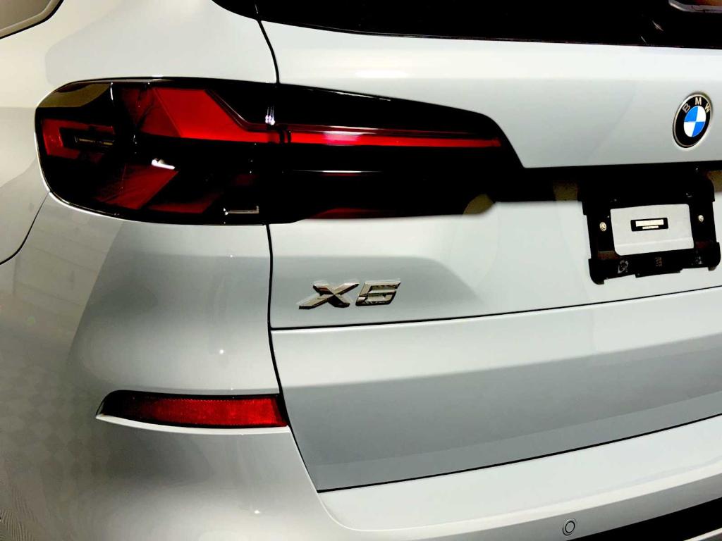 صورة مصغرة 27 لـ 2024 BMW X5 XDRIVE40I