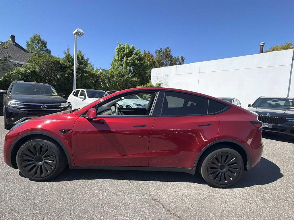 TESLA MODEL Y LONG RANGE - 7