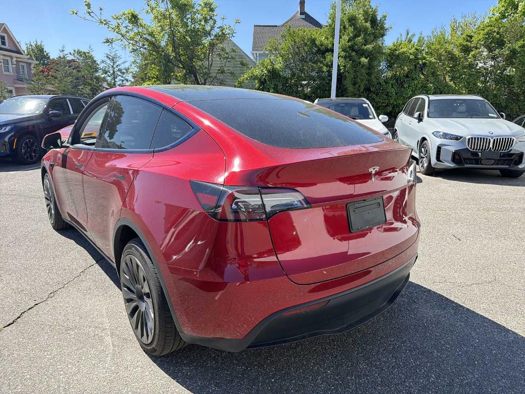TESLA MODEL Y LONG RANGE - 8