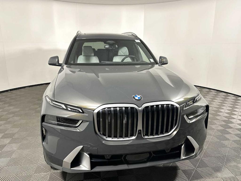 2026 BMW X7 XDRIVE40I photo 6