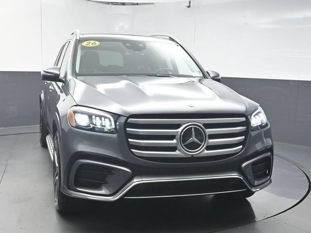 2026 Mercedes-BENZ GLS — фото 3