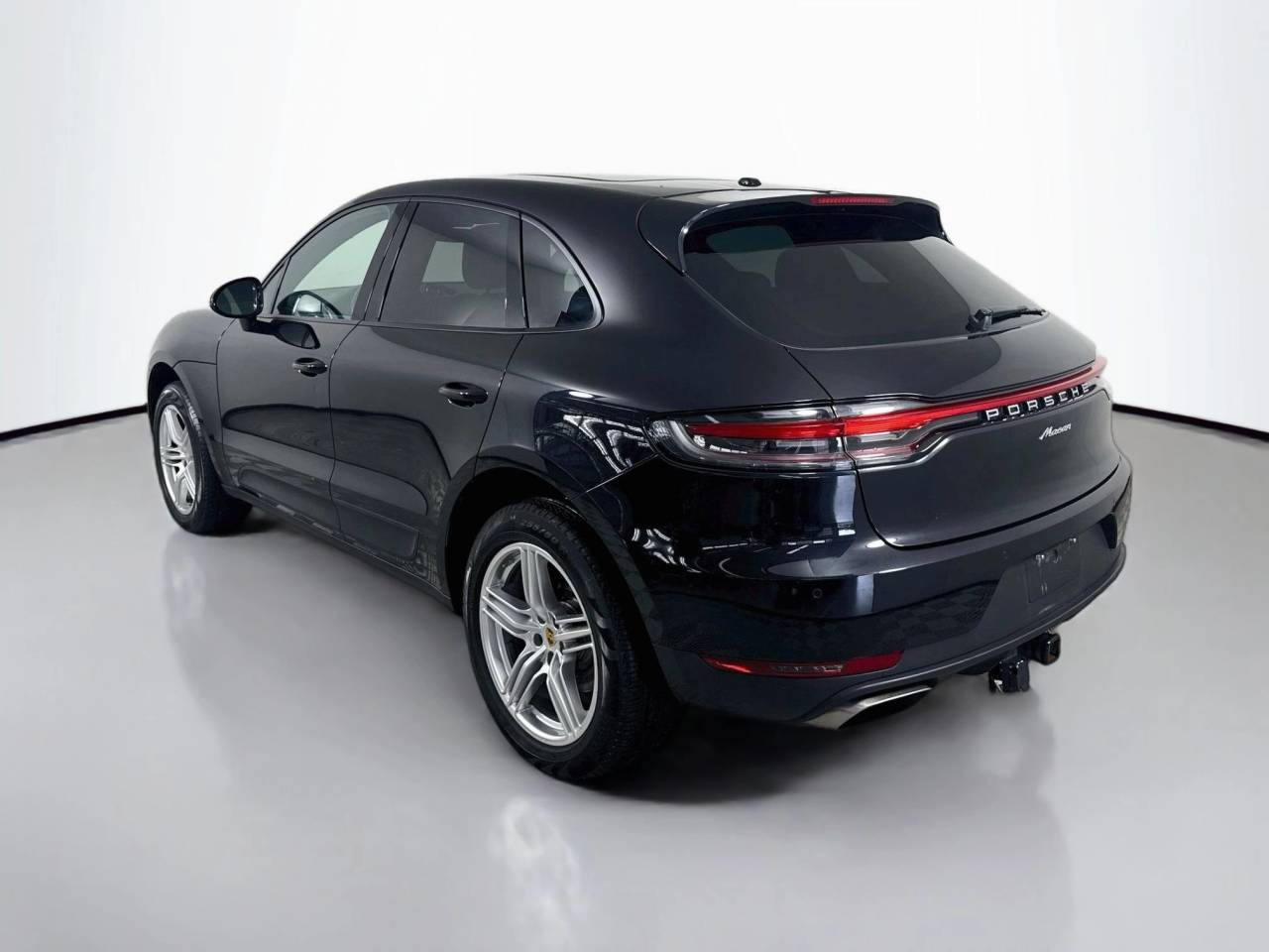 2021 Porsche MACAN — фото 3