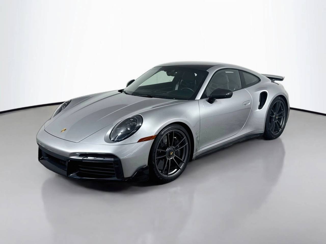 صورة 1 لـ 2025 Porsche 911