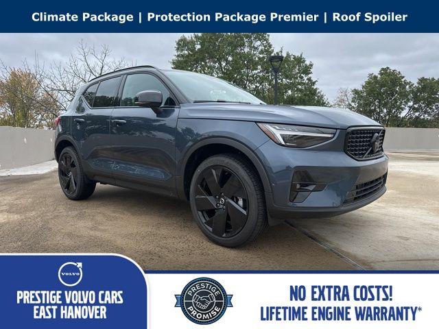 New 2026 Volvo XC40 B5 Ultra Black Edition