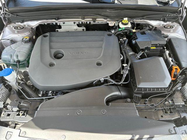 2026 Volvo XC40 B5 PLUS — миниатюра 33