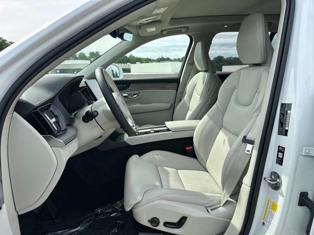 2026 Volvo XC90 B6 ULTRA 7-SEATER — миниатюра 15