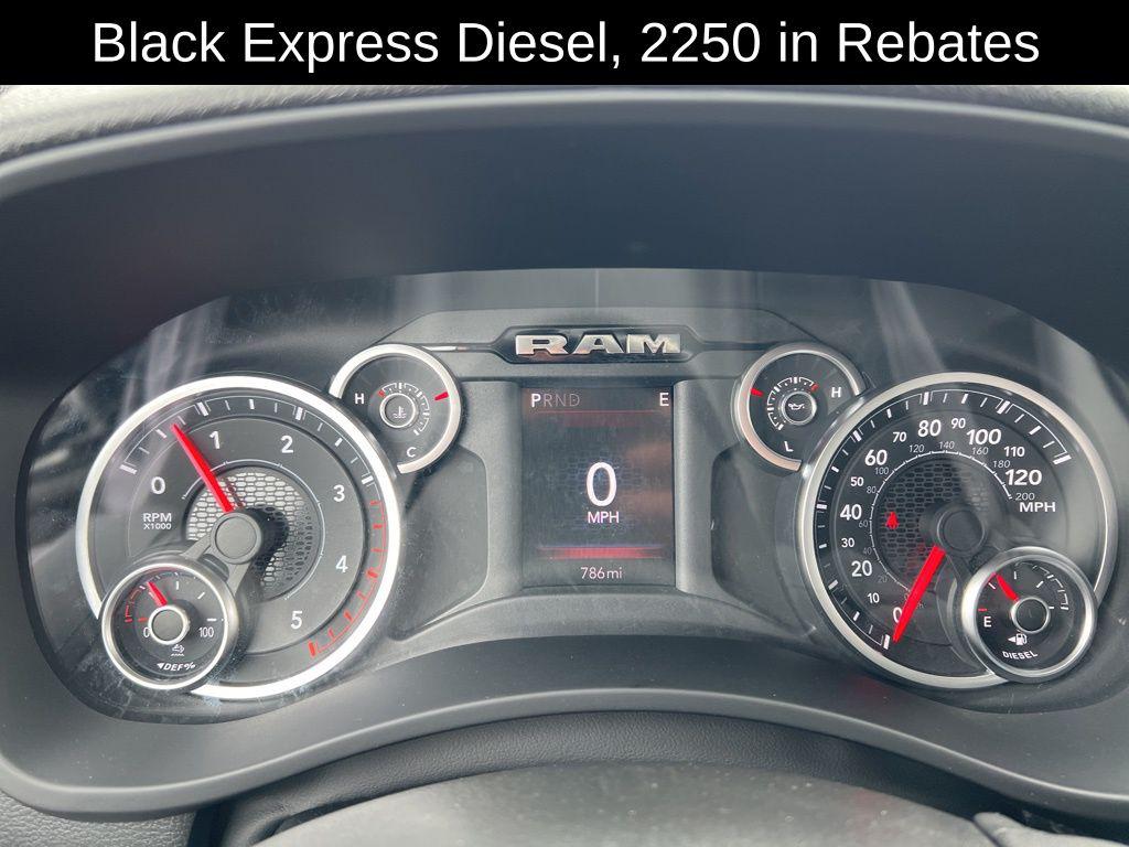 2026 RAM 2500 BLACK EXPRESS CREW CAB 4X4 6'4' BOX — миниатюра 17