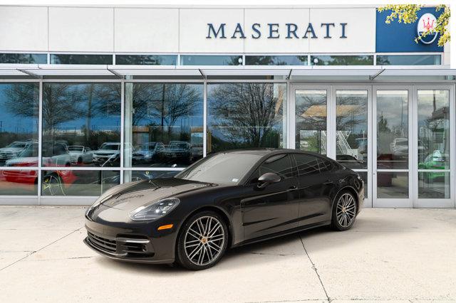 2018 Porsche Panamera