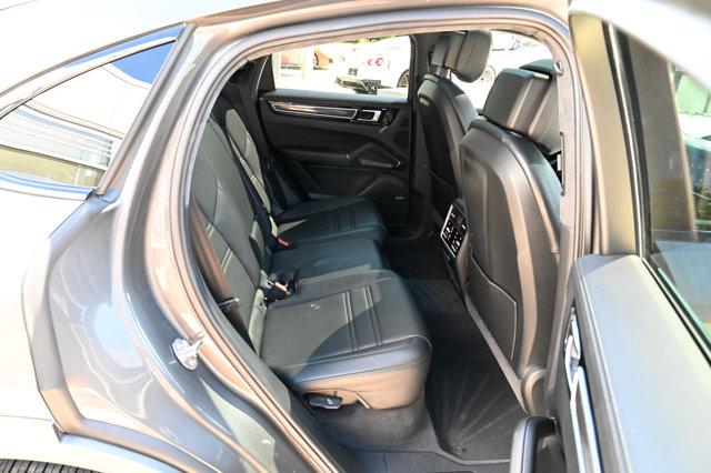 صورة مصغرة 52 لـ 2023 Porsche CAYENNE GTS
