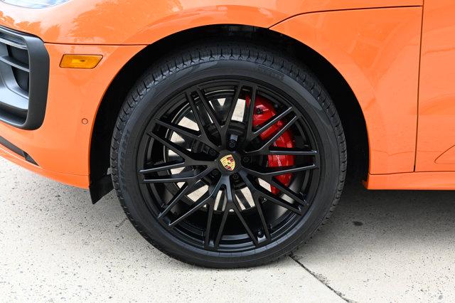 صورة 9 لـ 2023 Porsche MACAN GTS