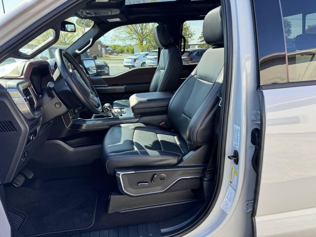 FORD F-150 LARIAT - 8