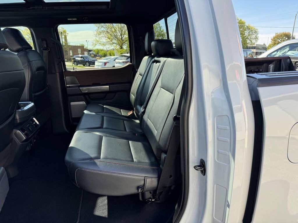FORD F-150 LARIAT - 9