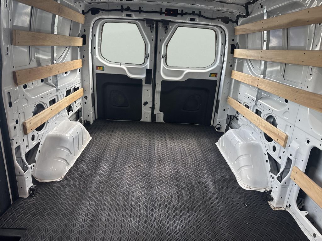 2025 FORD TRANSIT-250 BASE — миниатюра 16
