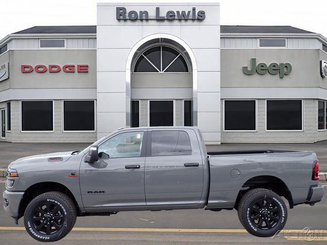New 2026 RAM 2500 Big Horn Crew Cab 4x4 6'4' Box