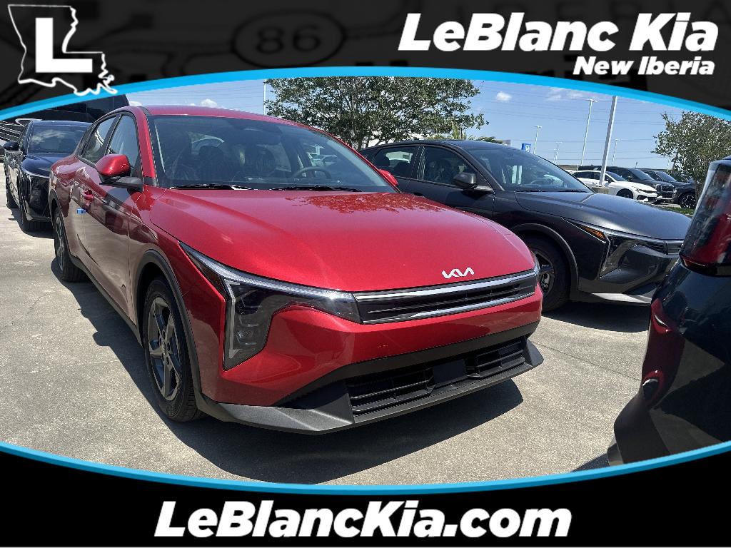 New 2026 Kia K4 LXS