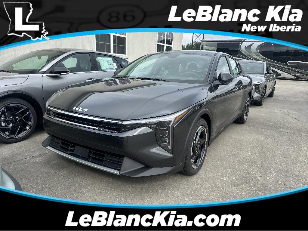 New 2026 Kia K4 EX